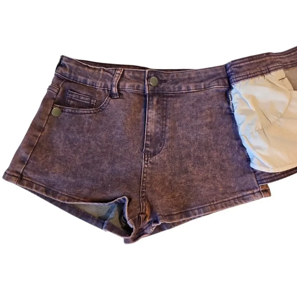 Purple‎ denim acid wash skort